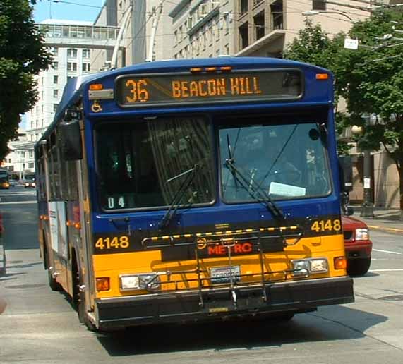 King County Metro Gillig Phantom ETB 4148